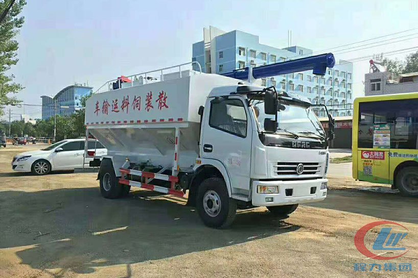 东风福瑞卡散装饲料车